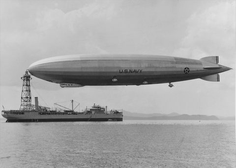 USS Los Angeles Moored to USS Patoka
